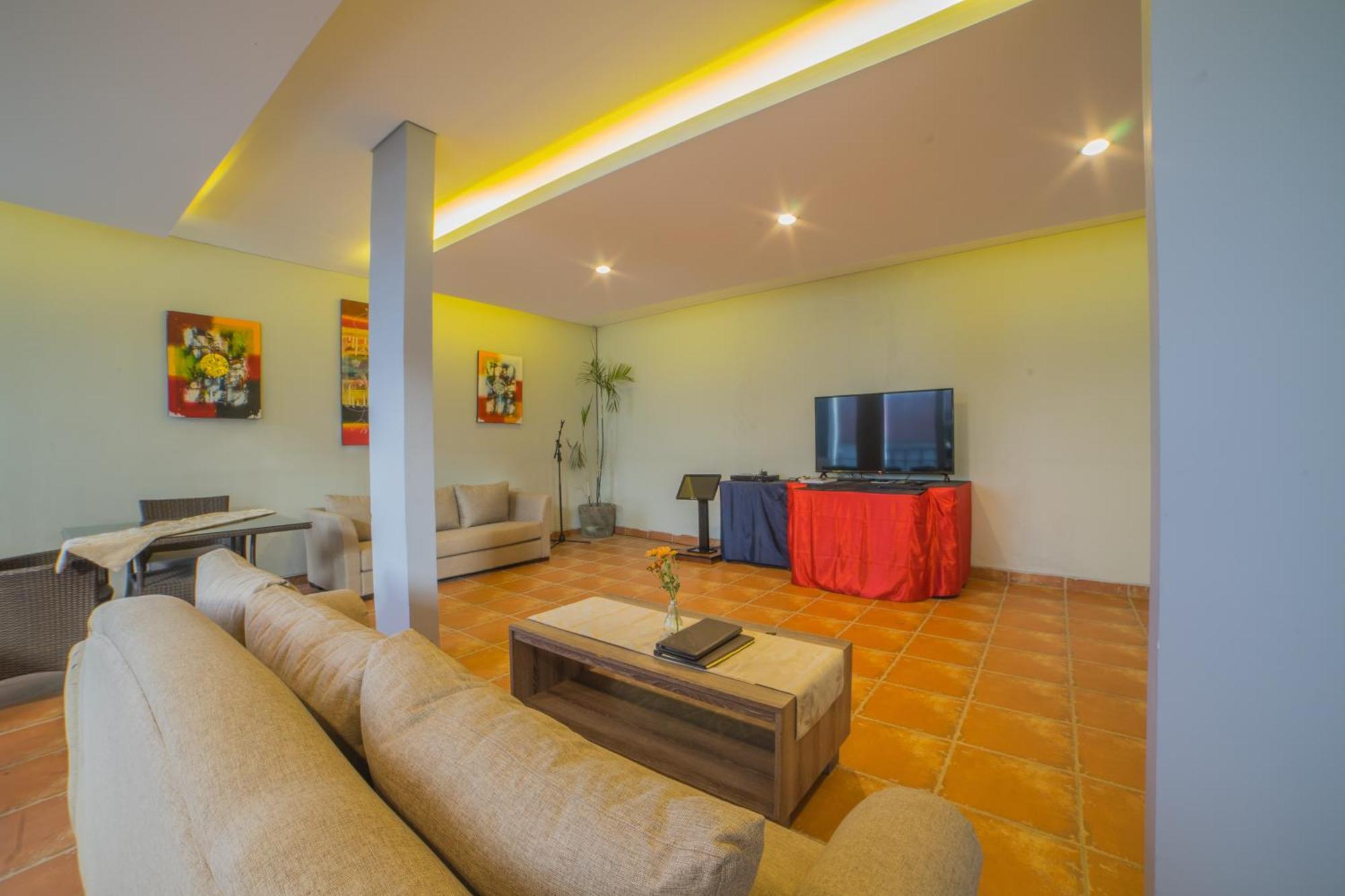 Grand Kesambi Resort And Villas Dalung  Екстер'єр фото
