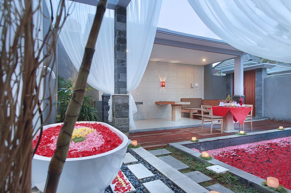 Grand Kesambi Resort And Villas Dalung  Екстер'єр фото